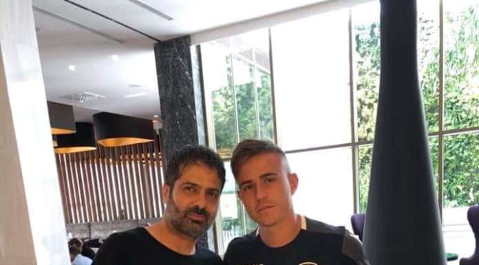 ΣΤΟ ΓΗΠΕΔΟ ΤΟΥΜΠΑΣ Ο ΠΡΟΕΔΡΟΣ ΤΟΥ Α.Σ. ΓΙΑΝΝΙΤΣΩΝ