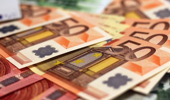 ΟΑΕΔ: Έκτακτο επίδομα 1.000 ευρω – Ποιοι το δικαιούνται
