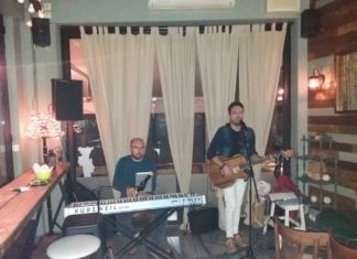 Εικόνες απο το live του Γιώργου Γελαράκη και Παναγιώτη Παναγιωτίδη εχθές στο »The Jam”