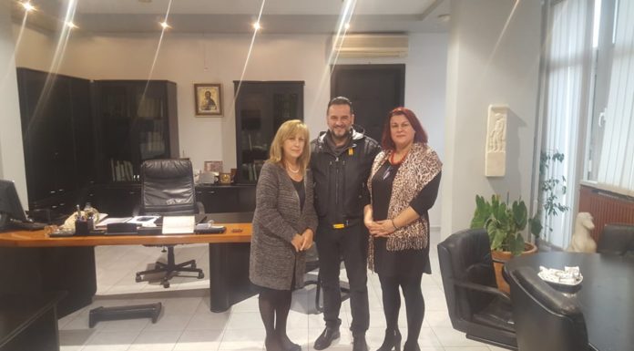 Συνάντηση του ΄΄εδεσσαικου ΚΟΣΜΟΥ΄΄ με την Αντιπεριφερειάρχη Πέλλας και την Προϊσταμένη Διεύθυνσης Υγείας