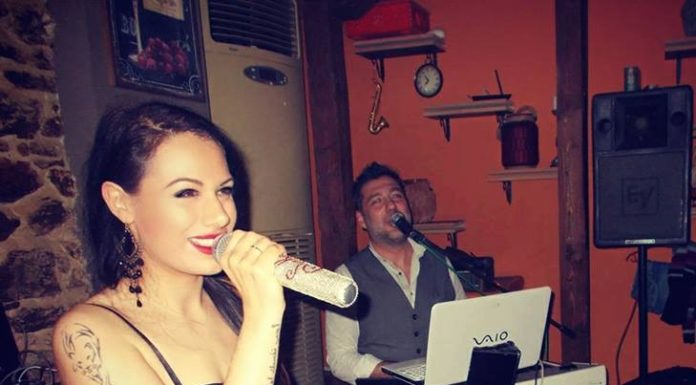 Η Sabrina Matola και ο Σωκράτης Παπαϊωάννου live στο ΄΄Λωτός grill & more΄΄