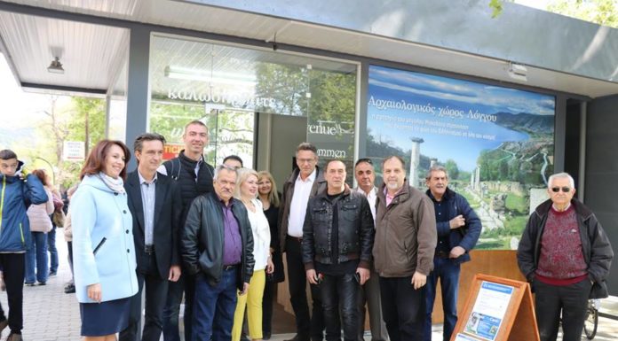 Ο δημοσιογράφος Κώστας Αρβανίτης και ο ολυμπιονίκης Αλέξανδρος Νικολαΐδης στην Έδεσσα