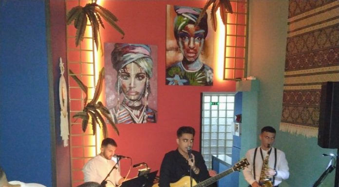 Live Band Παρασκευής με τα… ΄΄τρελά παιδιά της πόλης» χθες στο River Bohemian Bar (ΦΩΤΟ & ΒΙΝΤΕΟ)