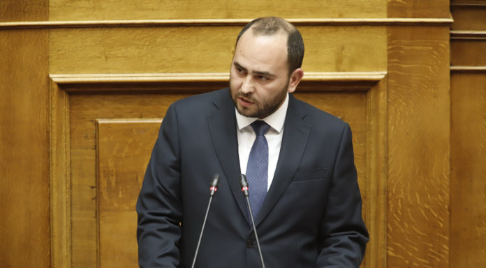 Την πορεία υλοποίησης του οδικού έργου «Εθνικός οδικός άξονας ΕΟ2 Θεσσαλονίκη-Έδεσσα» φέρνει στη Βουλή ο Βουλευτής Λάκης Βασιλειάδης
