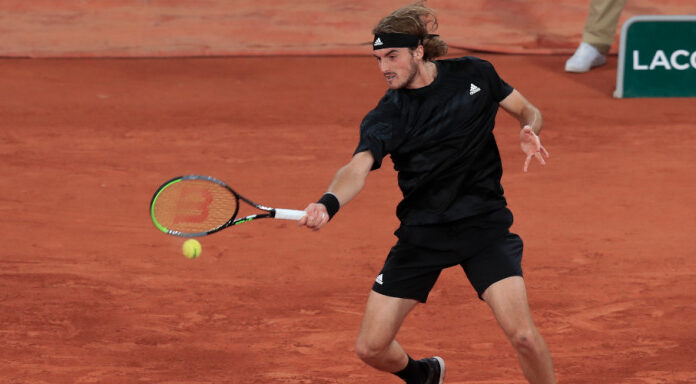 Ο Στέφανος Τσιτσιπάς στους «8» στο Roland Garros