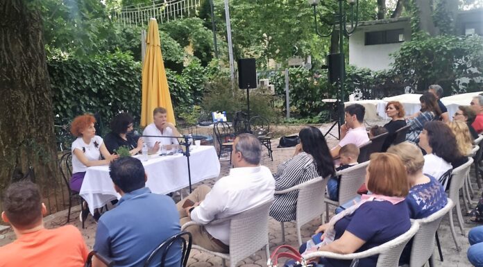 Εικόνες από την παρουσίαση του μυθιστορήματος «Από την αρχή» του Θοδωρή Παπαϊωάννου