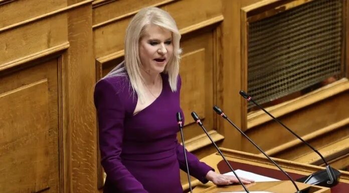 Θεοδώρα Τζάκρη: «Νέο φιάσκο με το Πρόγραμμα «Σπίτι μου ΙΙ»»